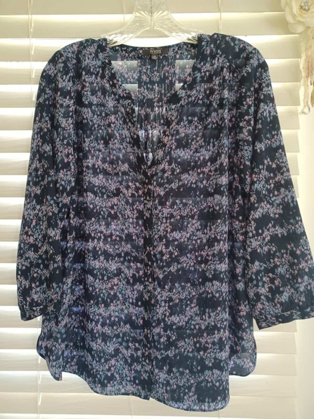 NYDJ Womens Medium Floral Print Blouse Navy Pink Blue 3/4 Sleeve Popover Top M